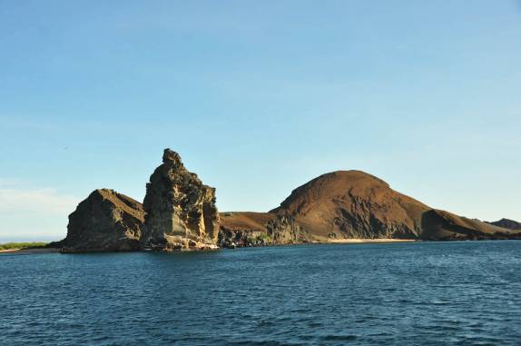 Passando na ilha de San Bartolomeu, próximo à Isla Santiago, em Galápagos